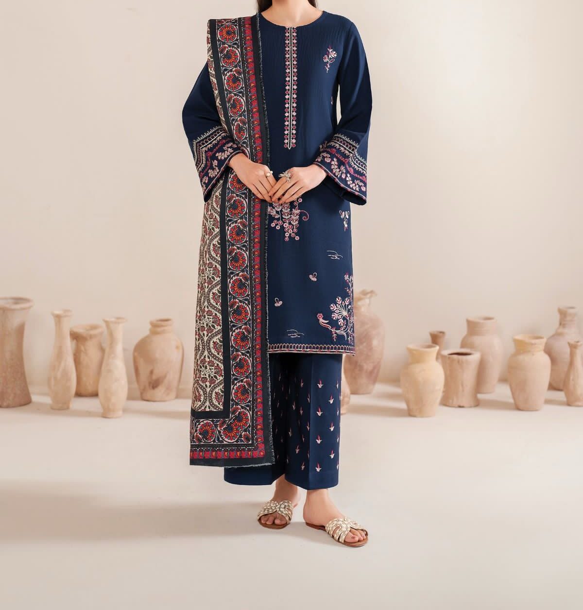 Zarqaaa Garnet Lawn Suit – 3PC Embroidered Dress with Diamond Dupatta Zarqaaa Garnet Luxury Lawn Suit Code 315 – Embroidered 3PC Set