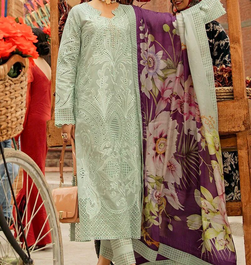 Zarqaaa Mushq Luxury Embroidered Lawn Suit – Code 102 | 3PC Designer Set - Image 2