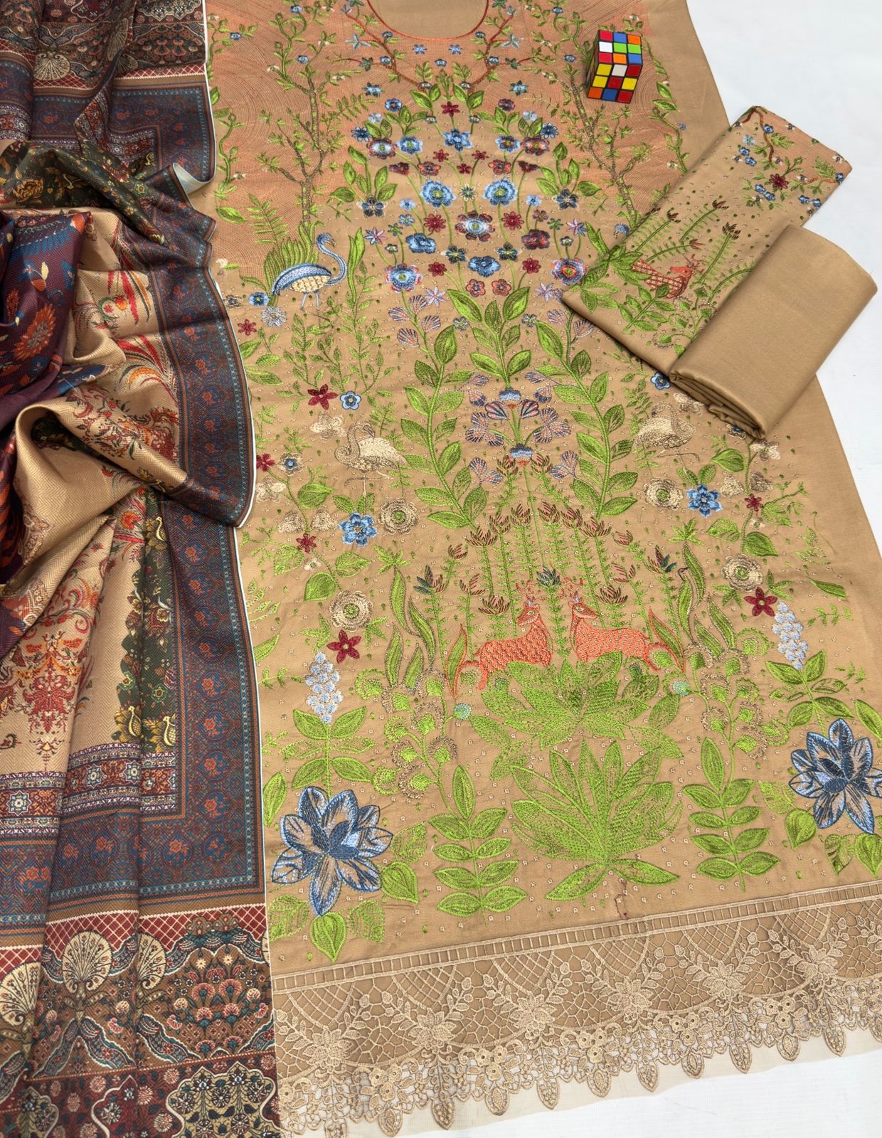 Zarqaaa Maria B. 5146 Luxury Dhanak Suit – 3PC | Winter Collection - Image 4