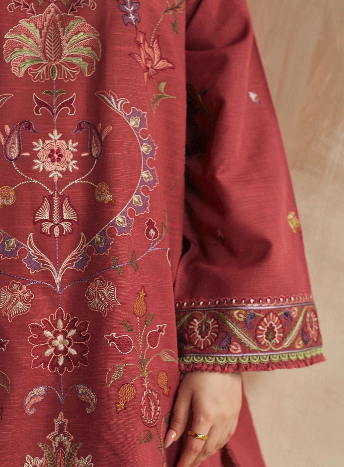 Zarqaaa Coco 5133 Luxury Dhanak Suit – 3PC | Winter Collection - Image 3