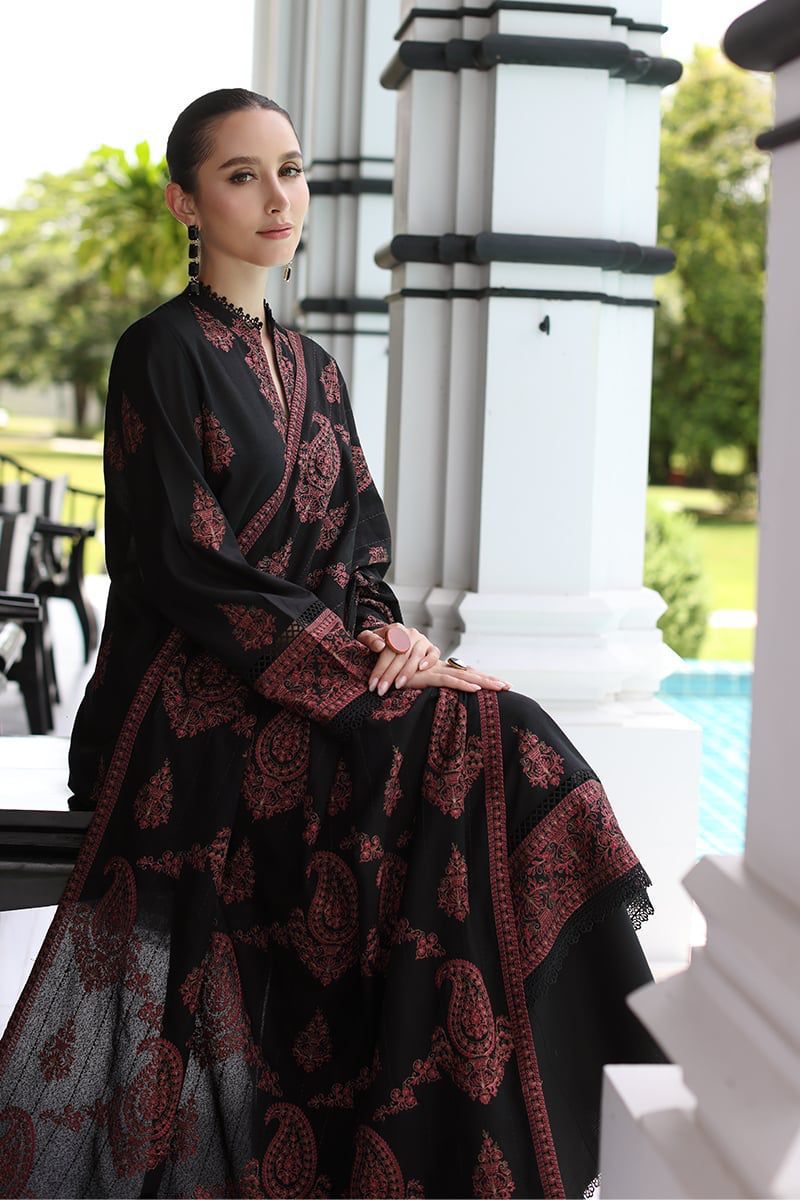 Bareeze 5001 Wool Dhanak Suit – Heavy Embroidered Winter Collection - Image 3