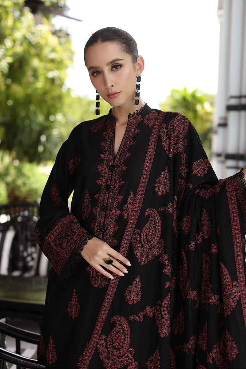 Bareeze 5001 Wool Dhanak Suit – Heavy Embroidered Winter Collection - Image 4