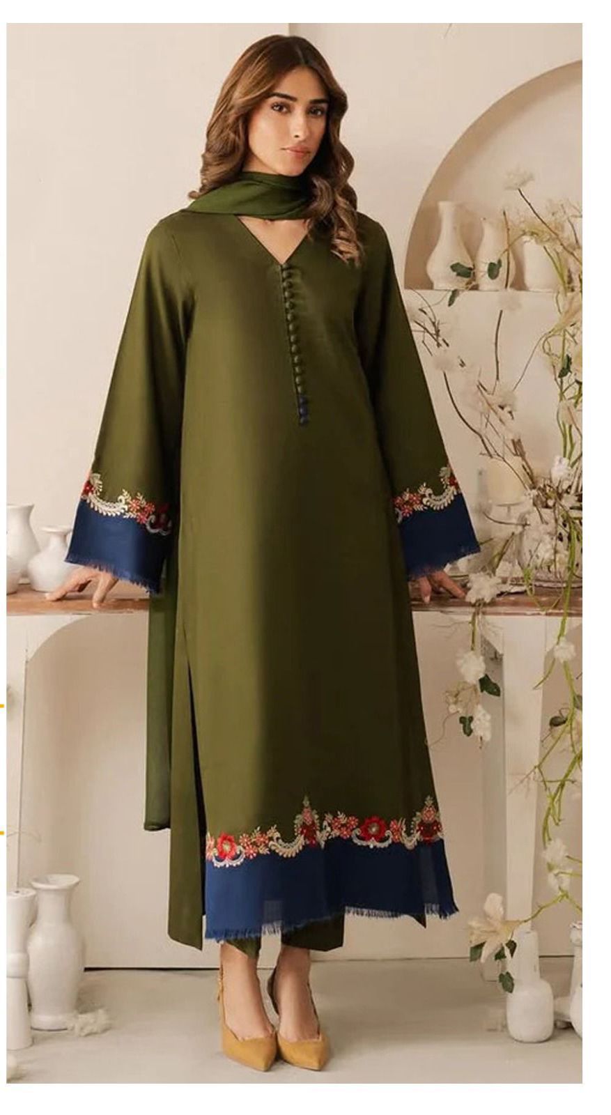 Qaswa 3017 Airjet Dhanak Embroidered Winter Suit - Image 3