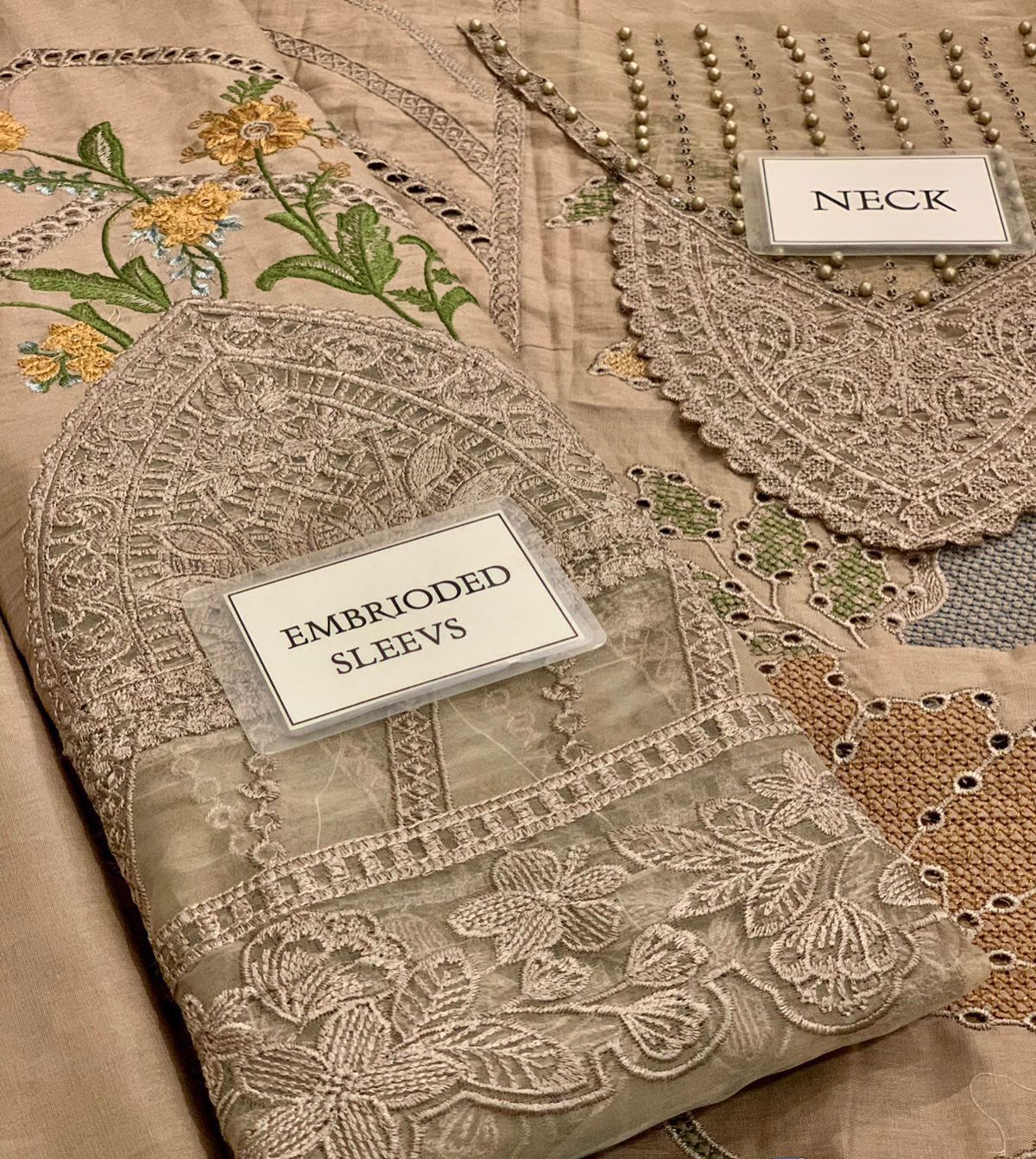 Maria B Luxury Lawn 3PC Embroidered Suit MBL-D-2406-B-24 - Image 2